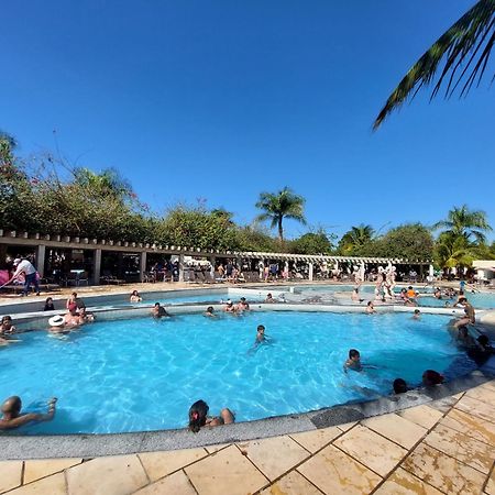 Lacqua Diroma 1 - Apartamentos Jn Caldas Novas Εξωτερικό φωτογραφία